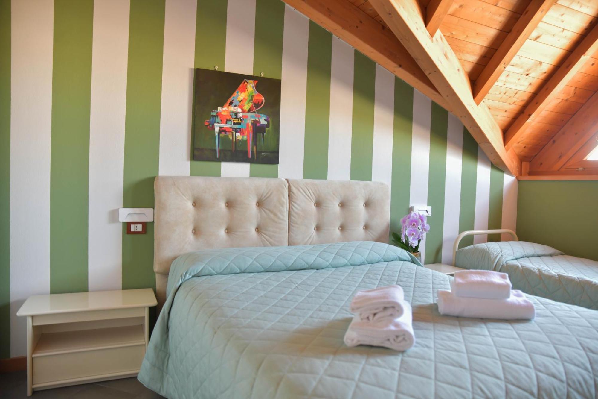 Made In Italy Hotel Bergamo Luaran gambar