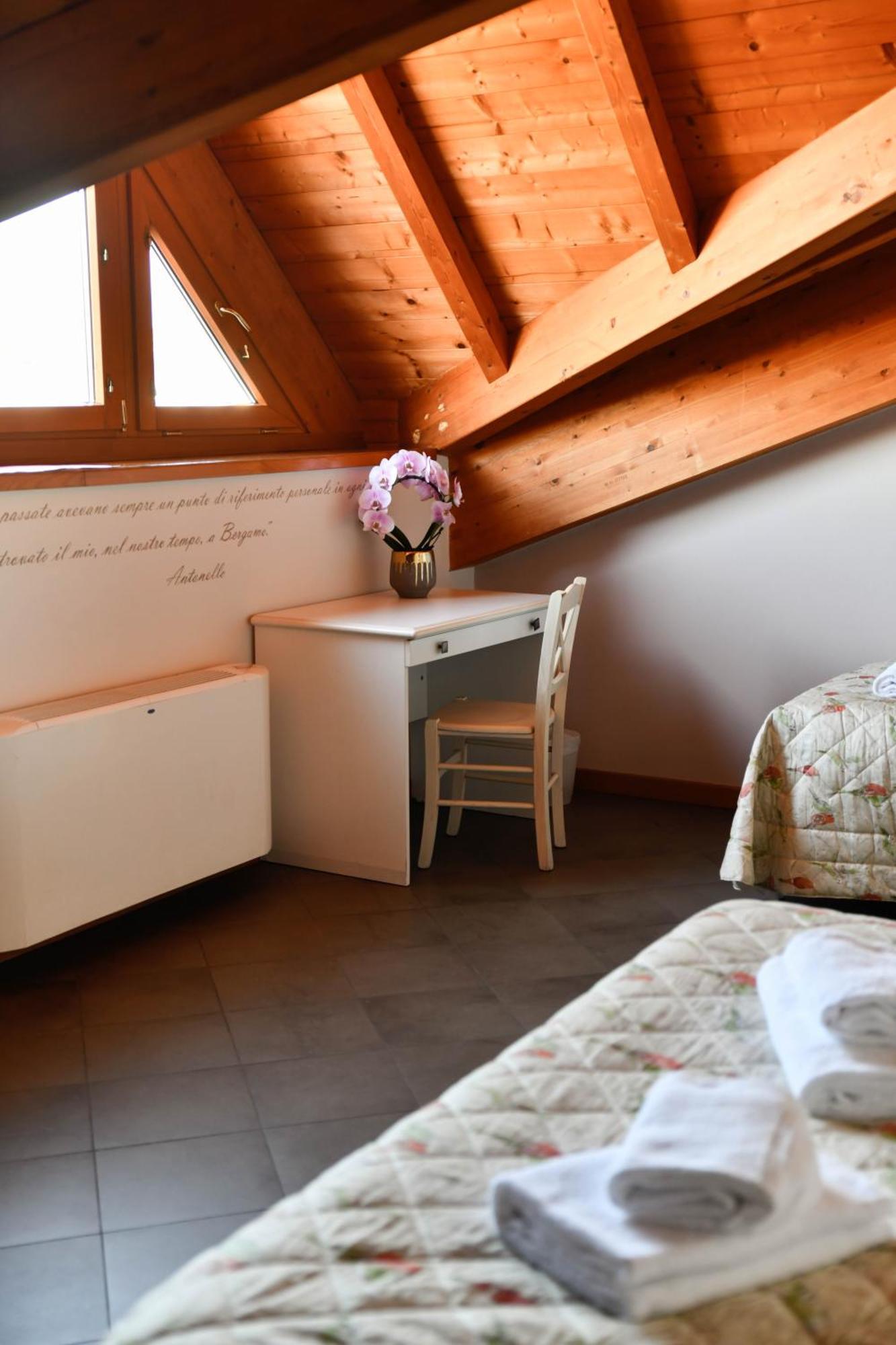 Made In Italy Hotel Bergamo Luaran gambar